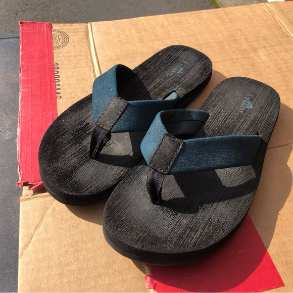 Everest Mens  Dark Green Comfort Flip Flops Sherpa Thong Sandals Size 9.5 - Picture 10 of 11